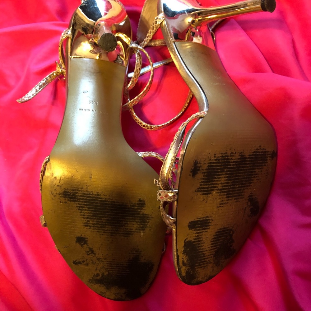 Guess Champagne Gold heels - Picture 5 of 9